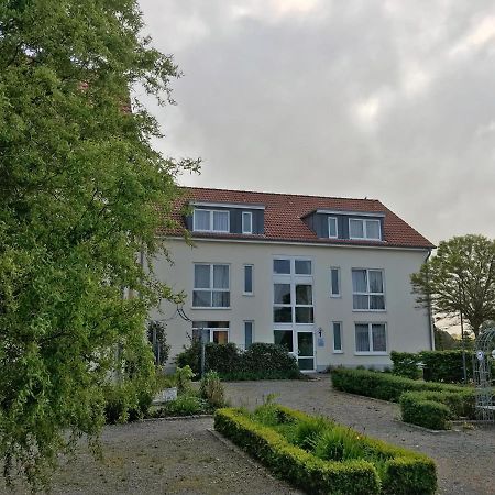 Hafenresidenz - Ferienwohnung 37 Wiek auf Rugen Bagian luar foto