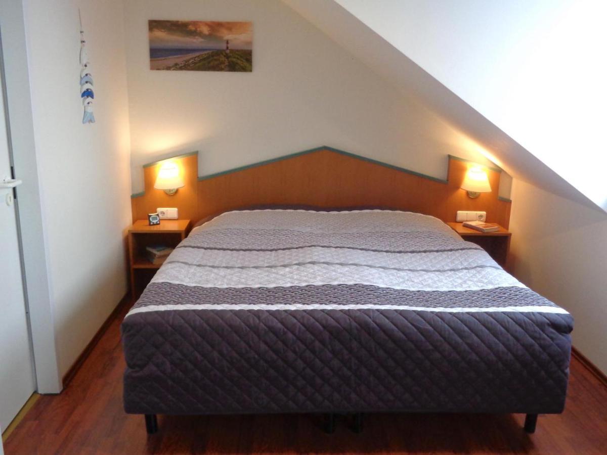 Hafenresidenz - Ferienwohnung 37 Wiek auf Rugen Bagian luar foto